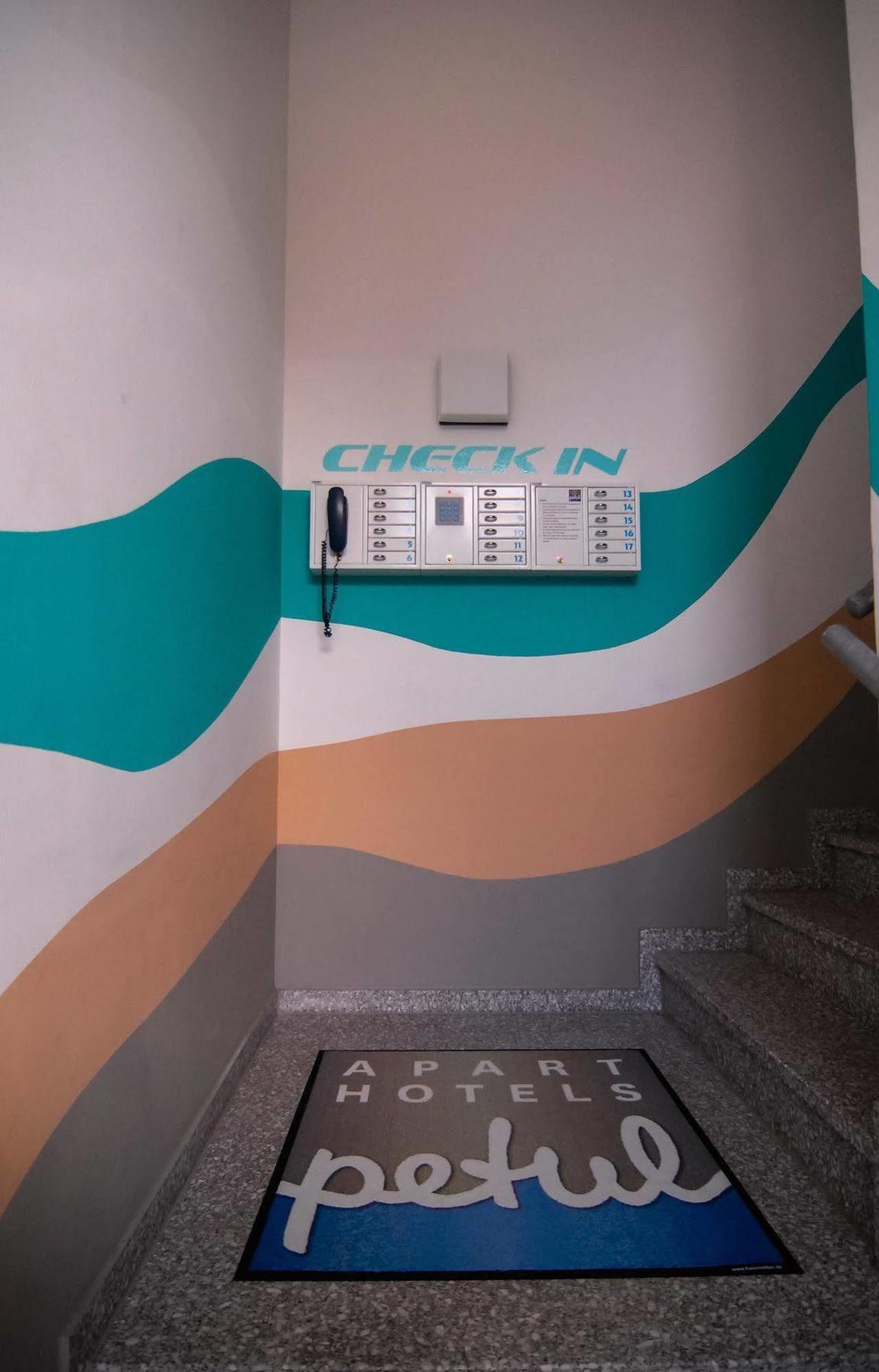 Petul Apart Hotel Am Ruhrbogen Bochum Dış mekan fotoğraf